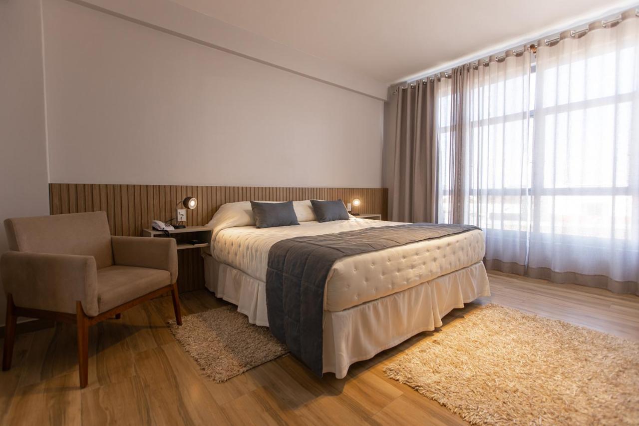 Bm Hotel ซง เซบาสชิอง โด ปารายโซ ภายนอก รูปภาพ